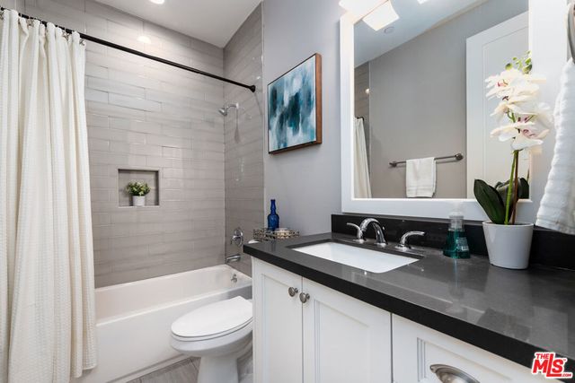 419 S Griffith Park Drive, Burbank, CA 91506