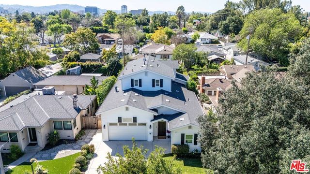 419 S Griffith Park Drive, Burbank, CA 91506