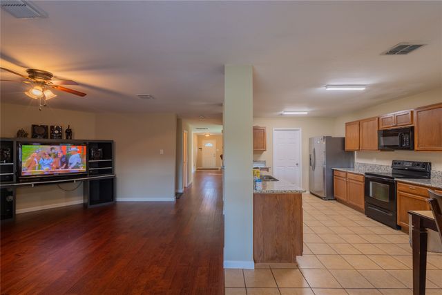 5718 Green Ivy Road, Denton, TX 76210