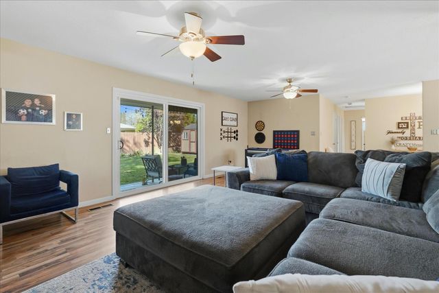 6721 N Harrison Avenue, Fresno, CA 93711