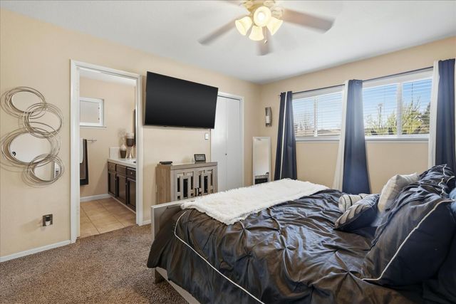 6721 N Harrison Avenue, Fresno, CA 93711