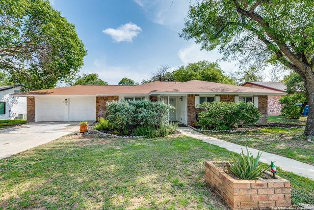 123 Stardream Dr, San Antonio, TX 78216