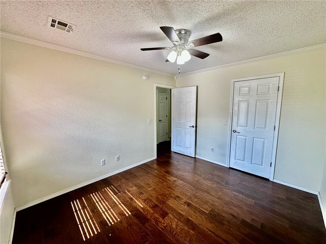 801 Jon Drive, Bentonville, AR 72712