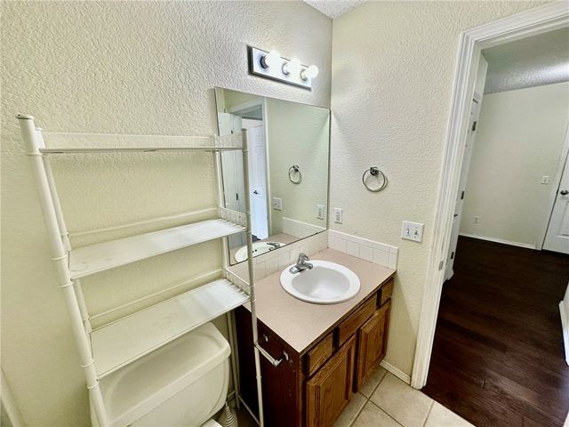 801 Jon Drive, Bentonville, AR 72712