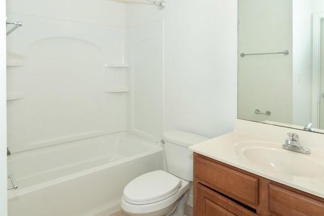 113 SE Brooks 206, Fort Walton Beach, FL 32548