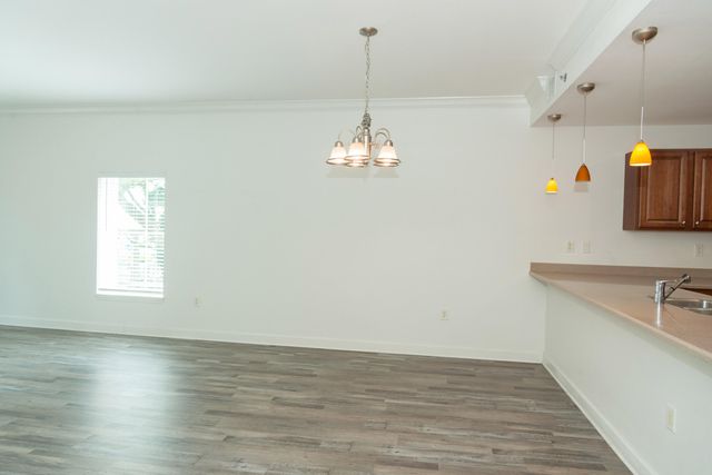 113 SE Brooks 206, Fort Walton Beach, FL 32548