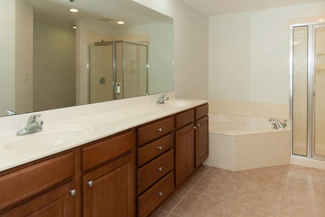 113 SE Brooks 206, Fort Walton Beach, FL 32548