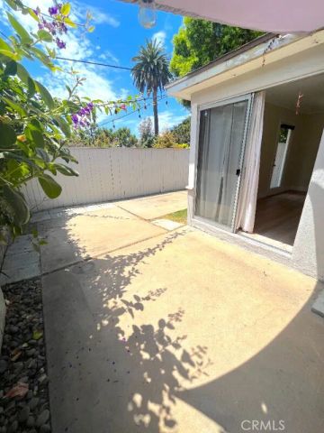 666 Glenneyre Street, Laguna Beach, CA 92651