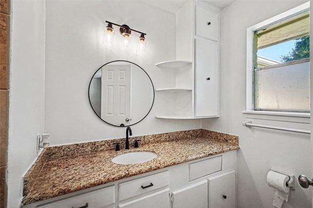 5917 Figland Street, Pearland, TX 77584