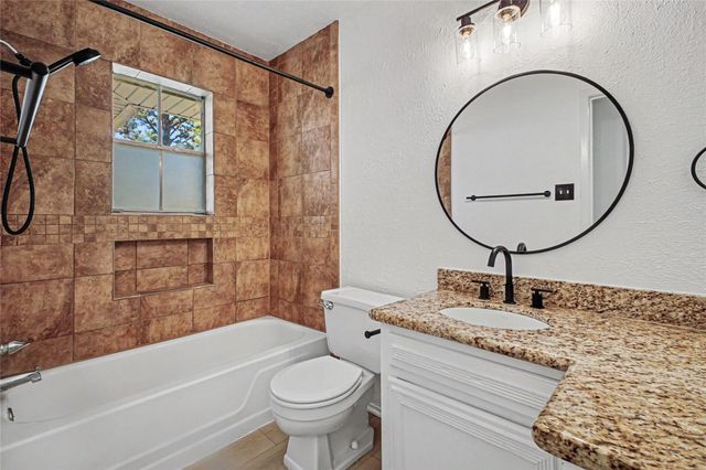 5917 Figland Street, Pearland, TX 77584