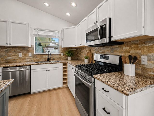 5917 Figland Street, Pearland, TX 77584