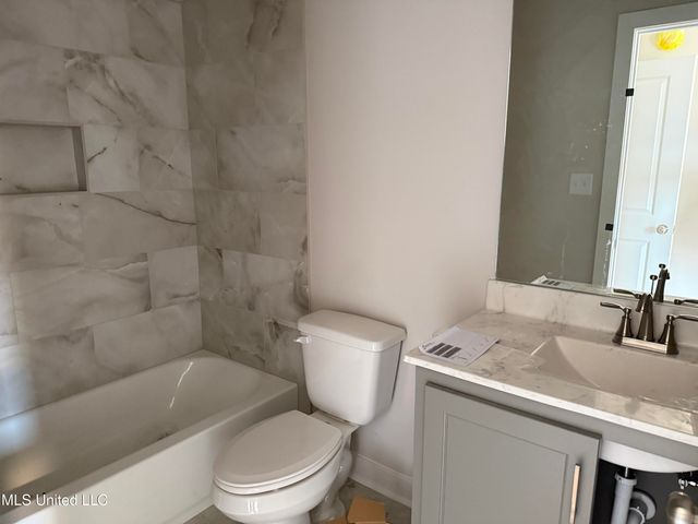 6587 Boxley Pointe, Walls, MS 38680