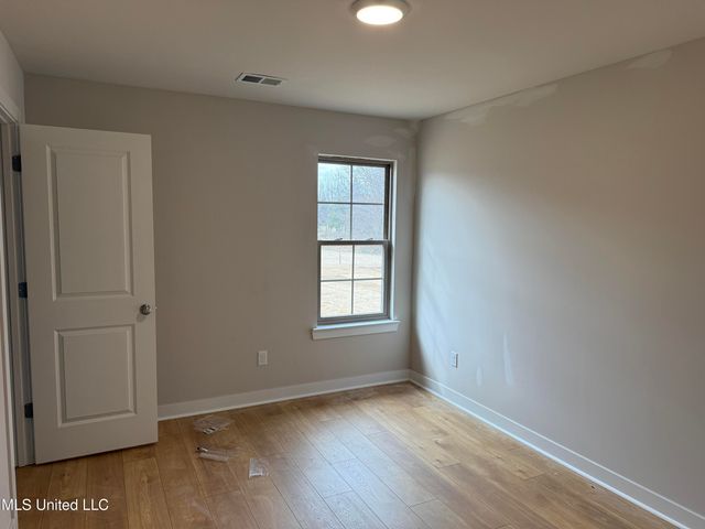 6587 Boxley Pointe, Walls, MS 38680