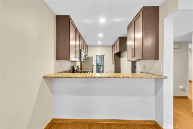 326 Tangelo 323, Irvine, CA 92618