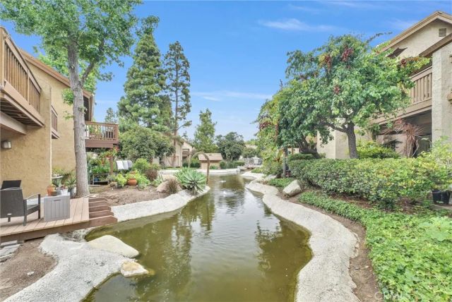 326 Tangelo 323, Irvine, CA 92618