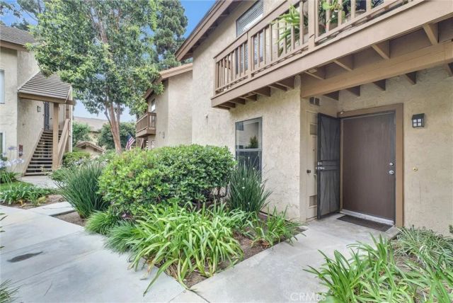 326 Tangelo 323, Irvine, CA 92618