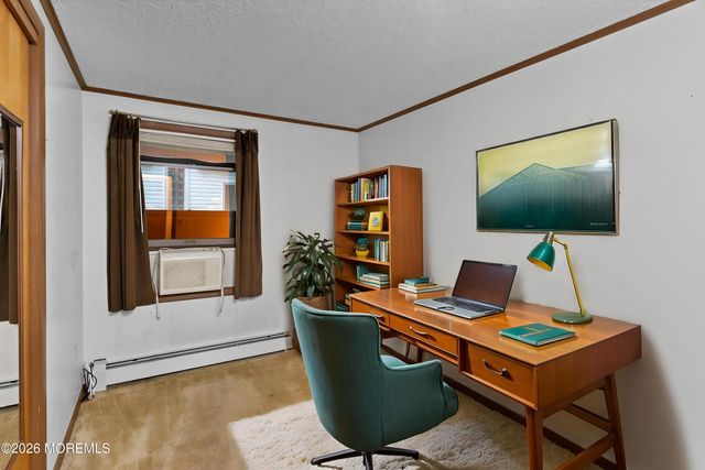 52 Ravine Drive, Matawan, NJ 07747