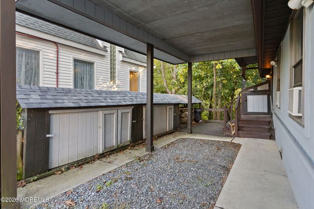 52 Ravine Drive, Matawan, NJ 07747