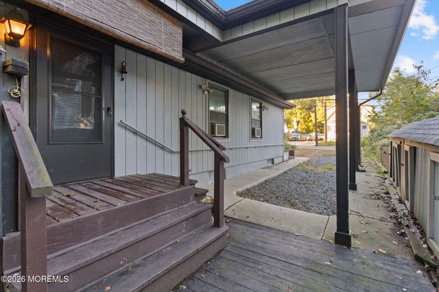 52 Ravine Drive, Matawan, NJ 07747