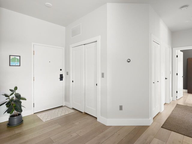 22 Kimball Ave Unit 307, South Burlington, VT 05403