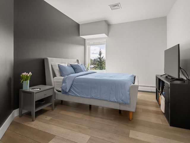 22 Kimball Ave Unit 307, South Burlington, VT 05403