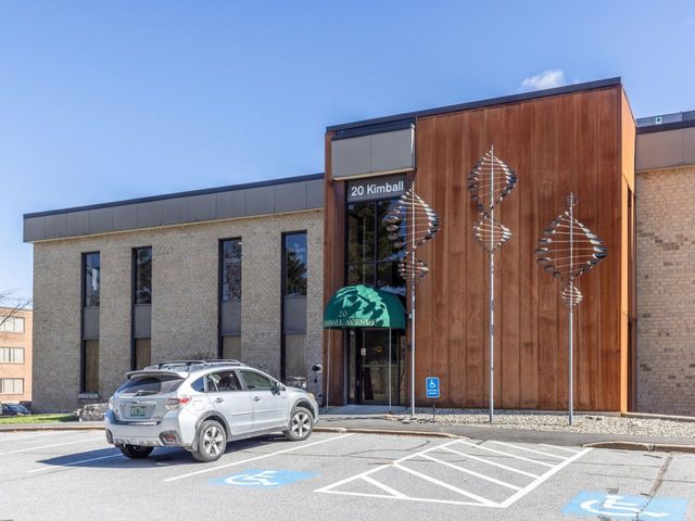 22 Kimball Ave Unit 307, South Burlington, VT 05403