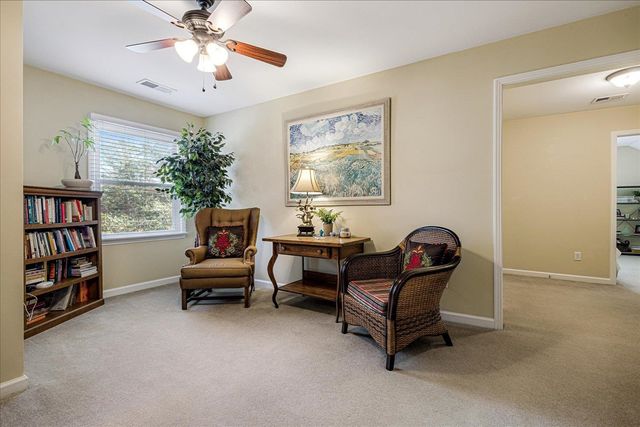 6992 CORSICA DR, Germantown, TN 38138