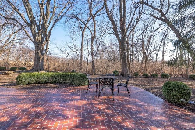 16911 Meadow Lane, Loch Lloyd, MO 64012