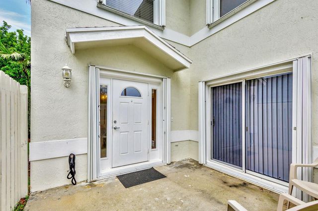 13814 Yarmouth Drive, Wellington, FL 33414