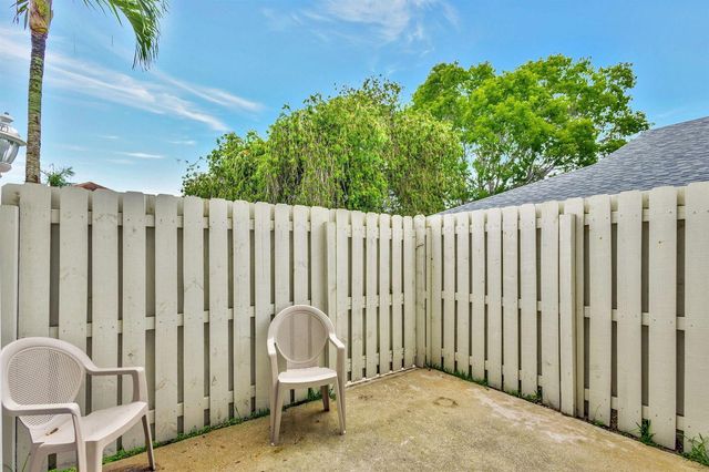 13814 Yarmouth Drive, Wellington, FL 33414