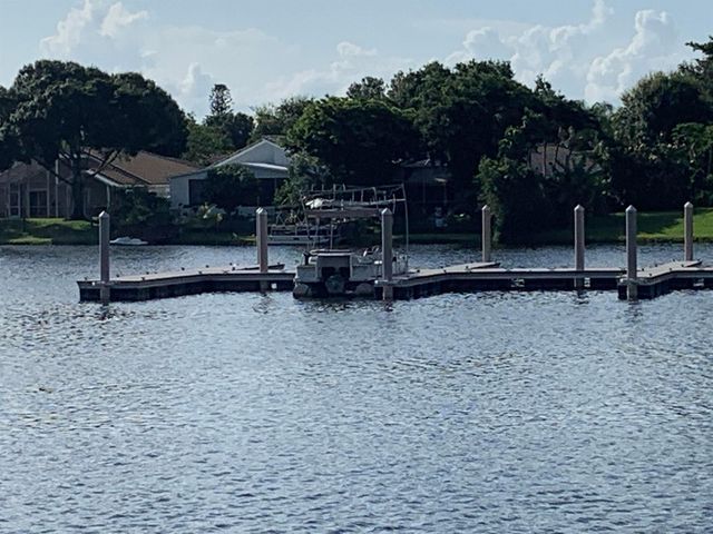 13814 Yarmouth Drive, Wellington, FL 33414