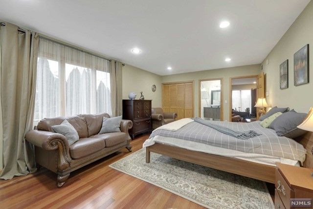 624 Alps Road, Wayne, NJ 07470
