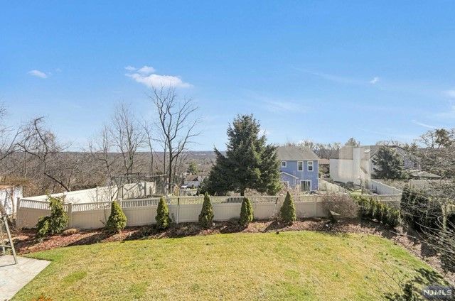 624 Alps Road, Wayne, NJ 07470