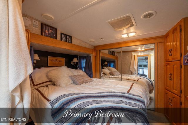 88 Apache Tr, Crossville, TN 38572