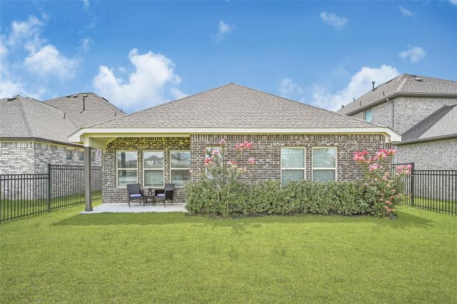 562 Long Beach Bay Dr, Katy, TX 77493