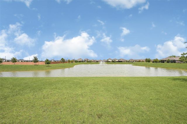 562 Long Beach Bay Dr, Katy, TX 77493