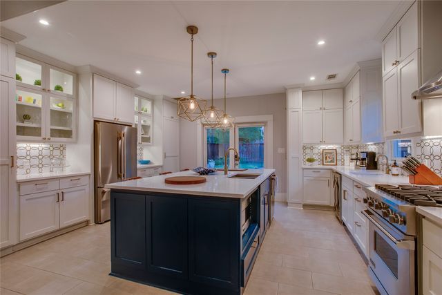 5911 Reiger Avenue, Dallas, TX 75214