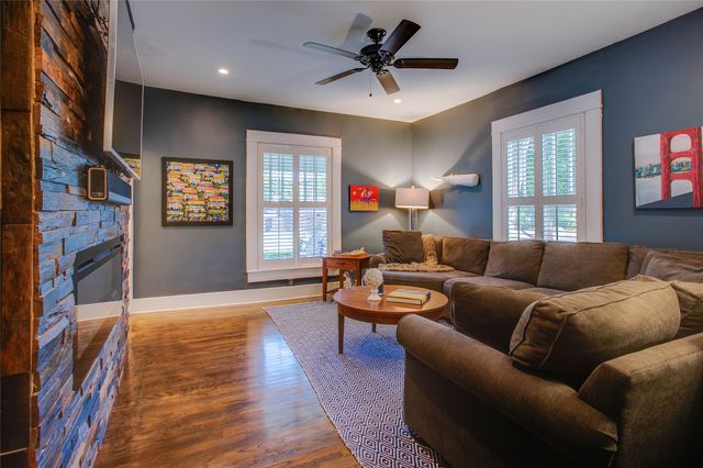 5911 Reiger Avenue, Dallas, TX 75214