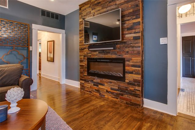 5911 Reiger Avenue, Dallas, TX 75214