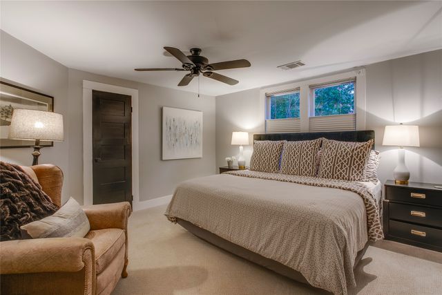 5911 Reiger Avenue, Dallas, TX 75214