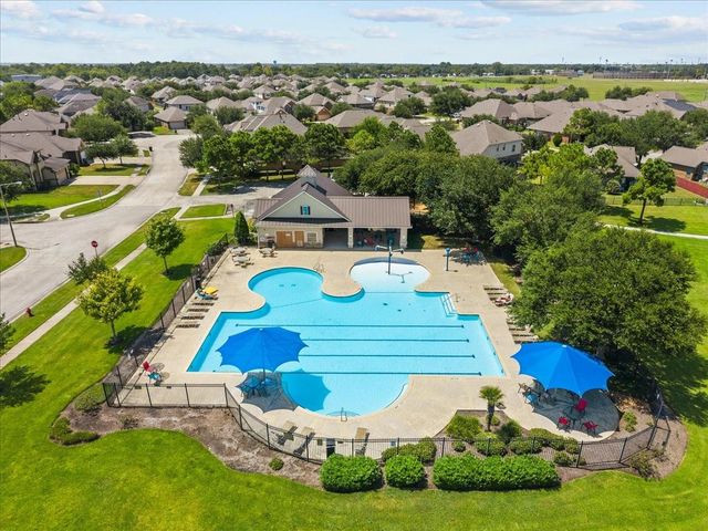 2871 Ginger Cove Lane, Dickinson, TX 77539