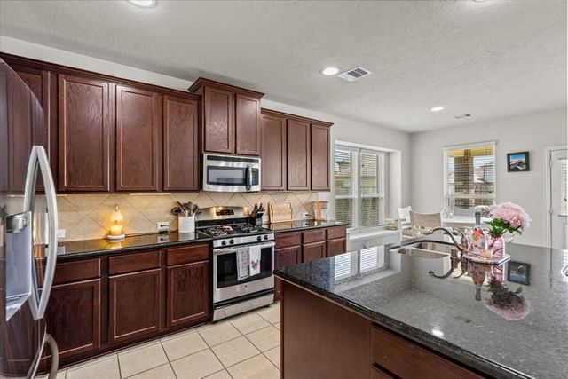 2871 Ginger Cove Lane, Dickinson, TX 77539