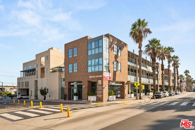 2300 Wilshire Boulevard 219, Santa Monica, CA 90403