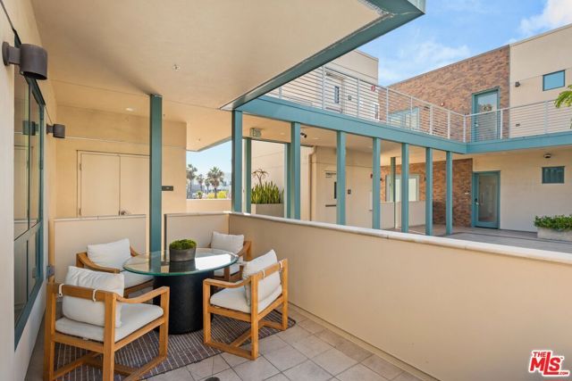 2300 Wilshire Boulevard 219, Santa Monica, CA 90403