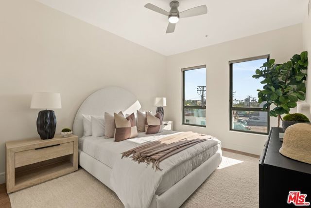2300 Wilshire Boulevard 219, Santa Monica, CA 90403