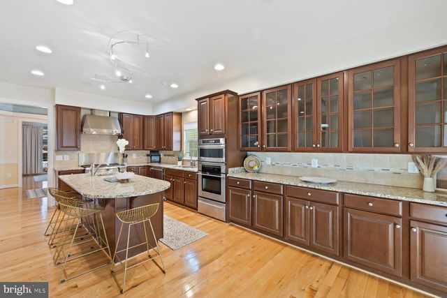 23004 SYCAMORE FARM DR, Clarksburg, MD 20871