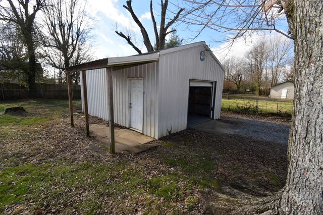 240 Lausman Avenue, Danville, KY 40422