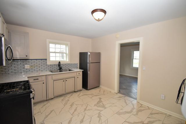 240 Lausman Avenue, Danville, KY 40422