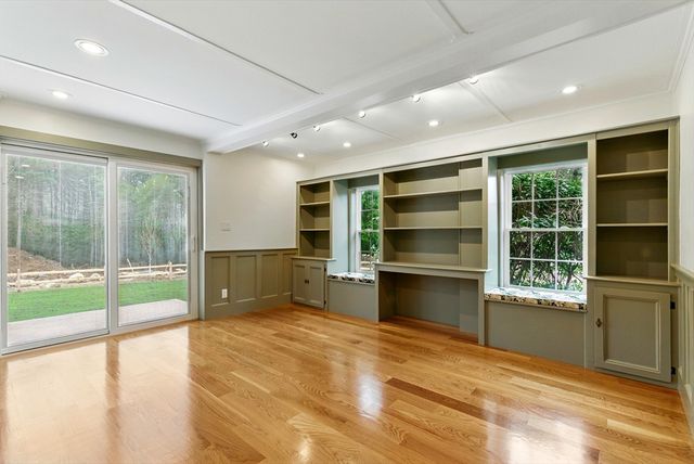 267 F S. Main Street, Hopedale, MA 01747