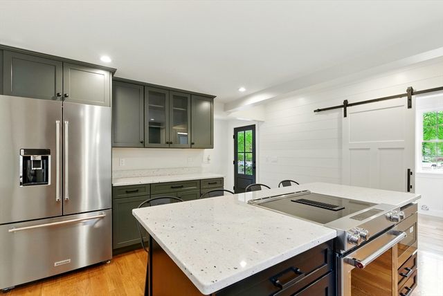 267 F S. Main Street, Hopedale, MA 01747